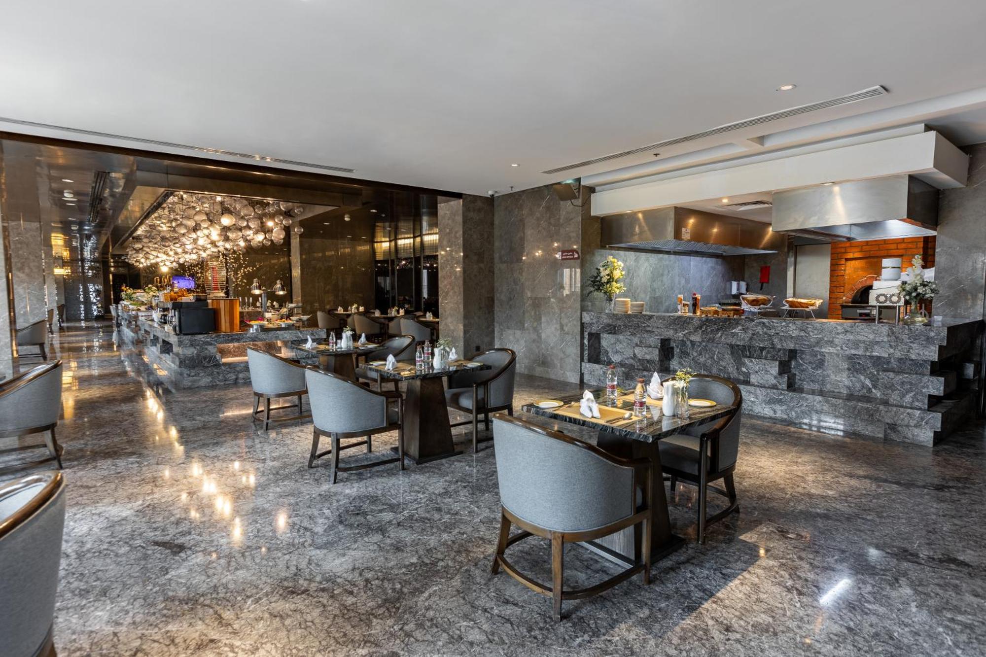 Braira Al Dammam Hotel Exterior photo